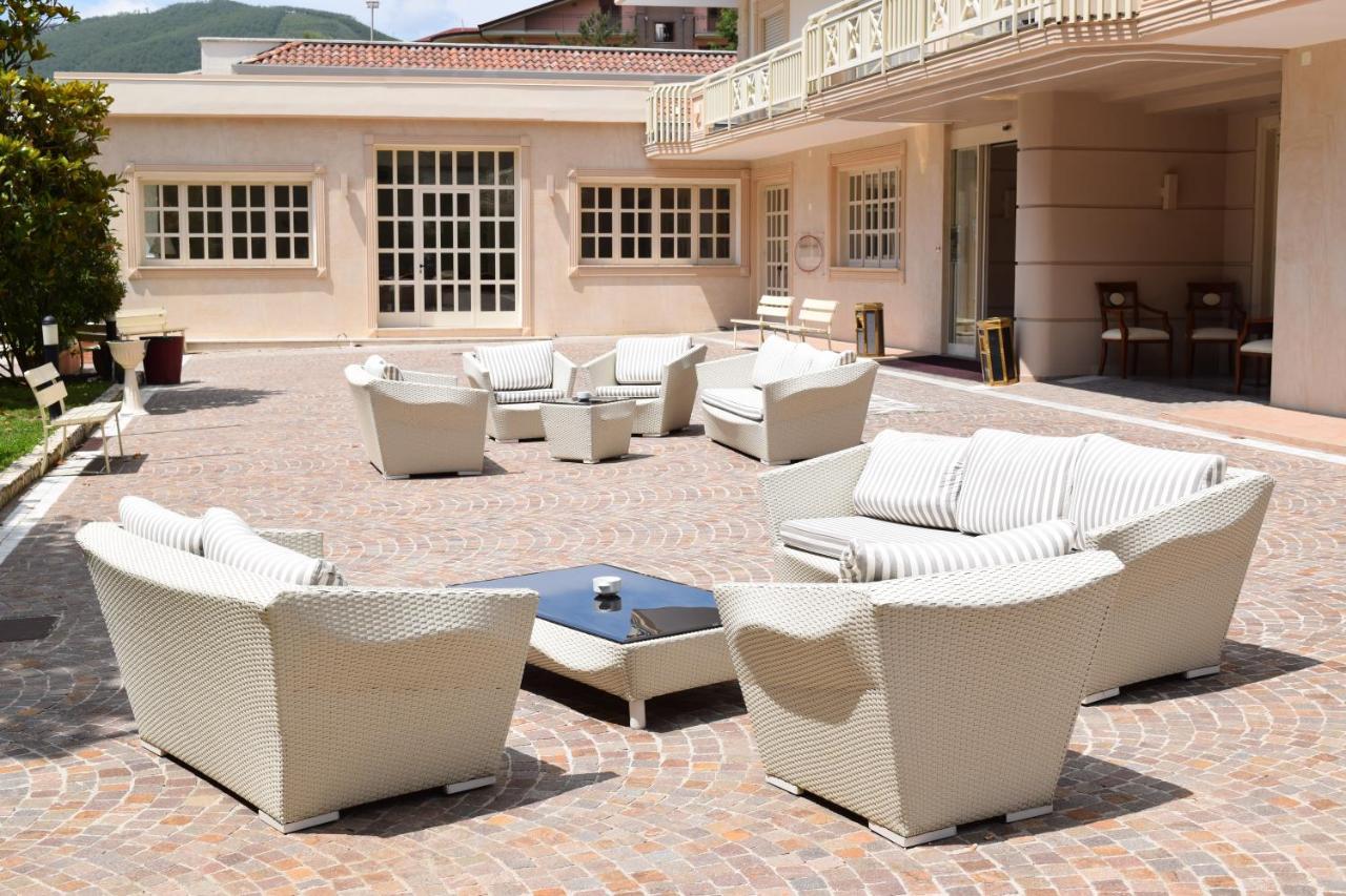 Green Park Hotel Mercogliano Bagian luar foto